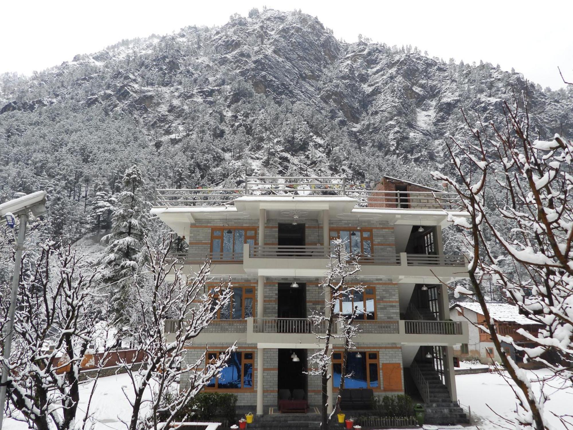 Hotel The Royal Orchard Kasol Zewnętrze zdjęcie