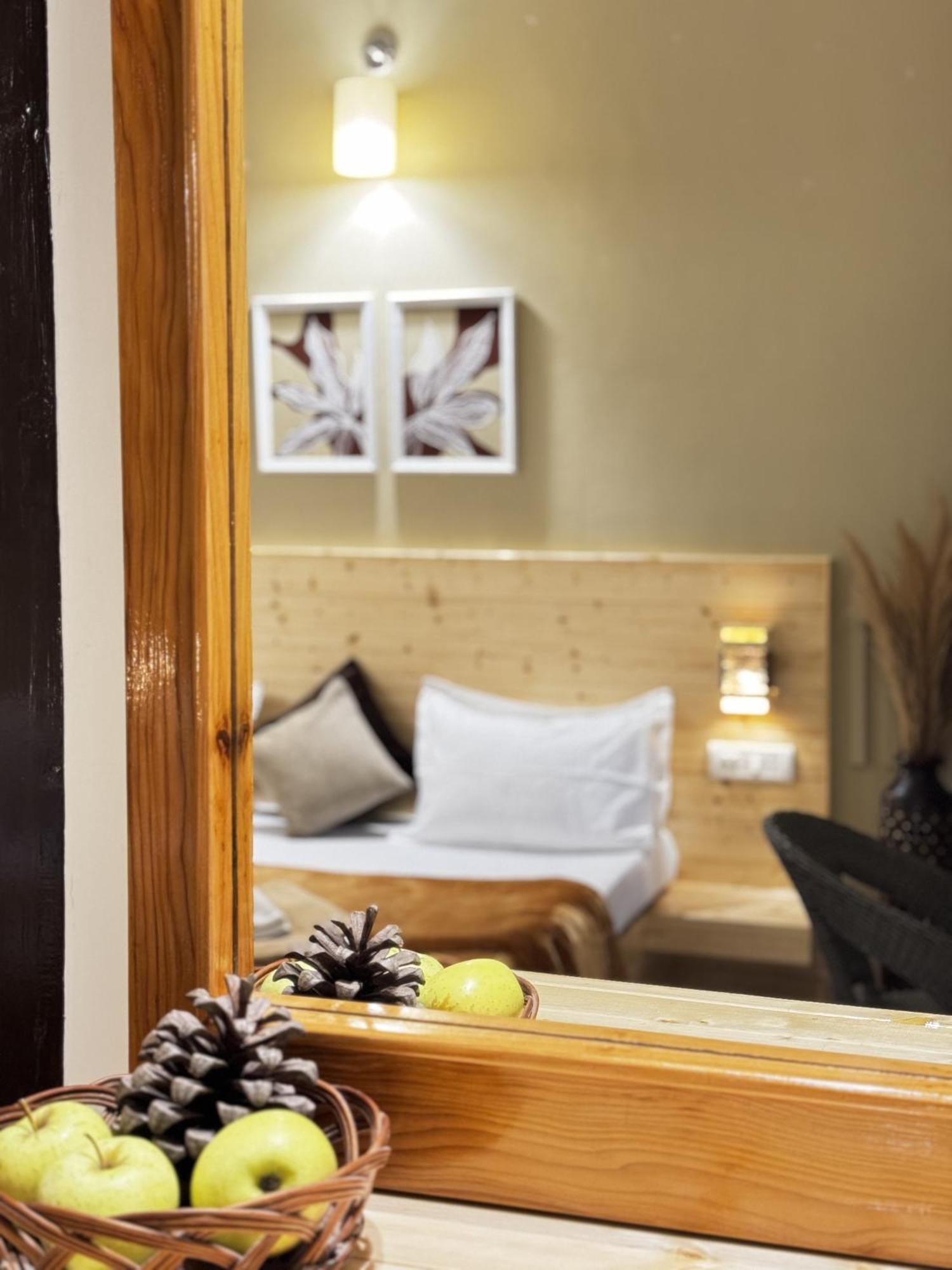 Hotel The Royal Orchard Kasol Zewnętrze zdjęcie