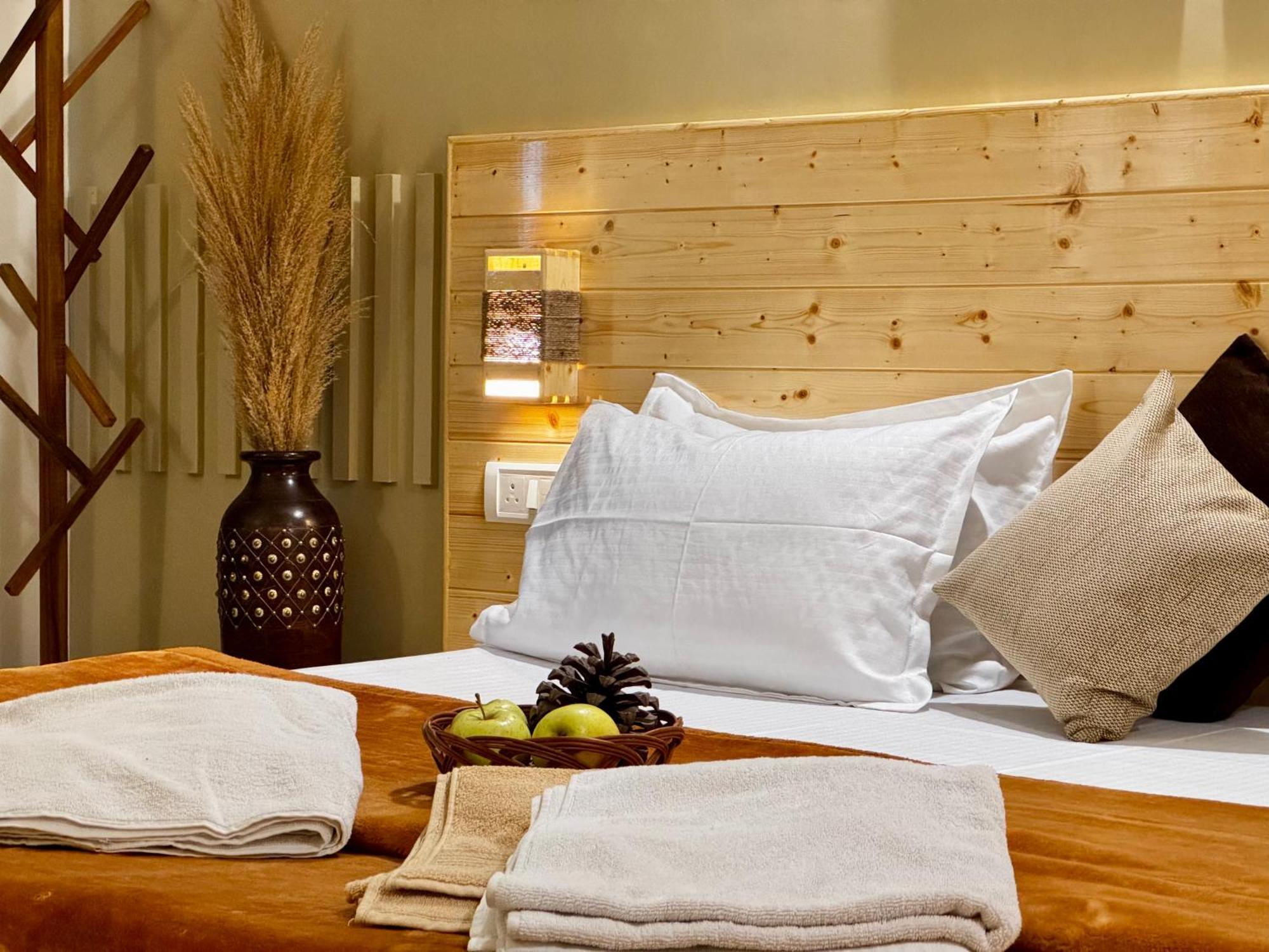 Hotel The Royal Orchard Kasol Zewnętrze zdjęcie