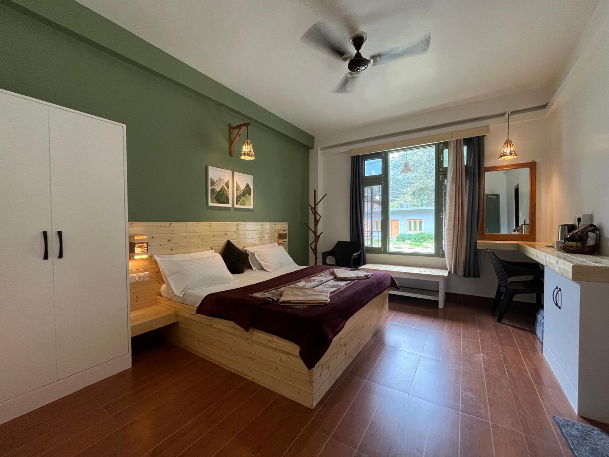 Hotel The Royal Orchard Kasol Zewnętrze zdjęcie