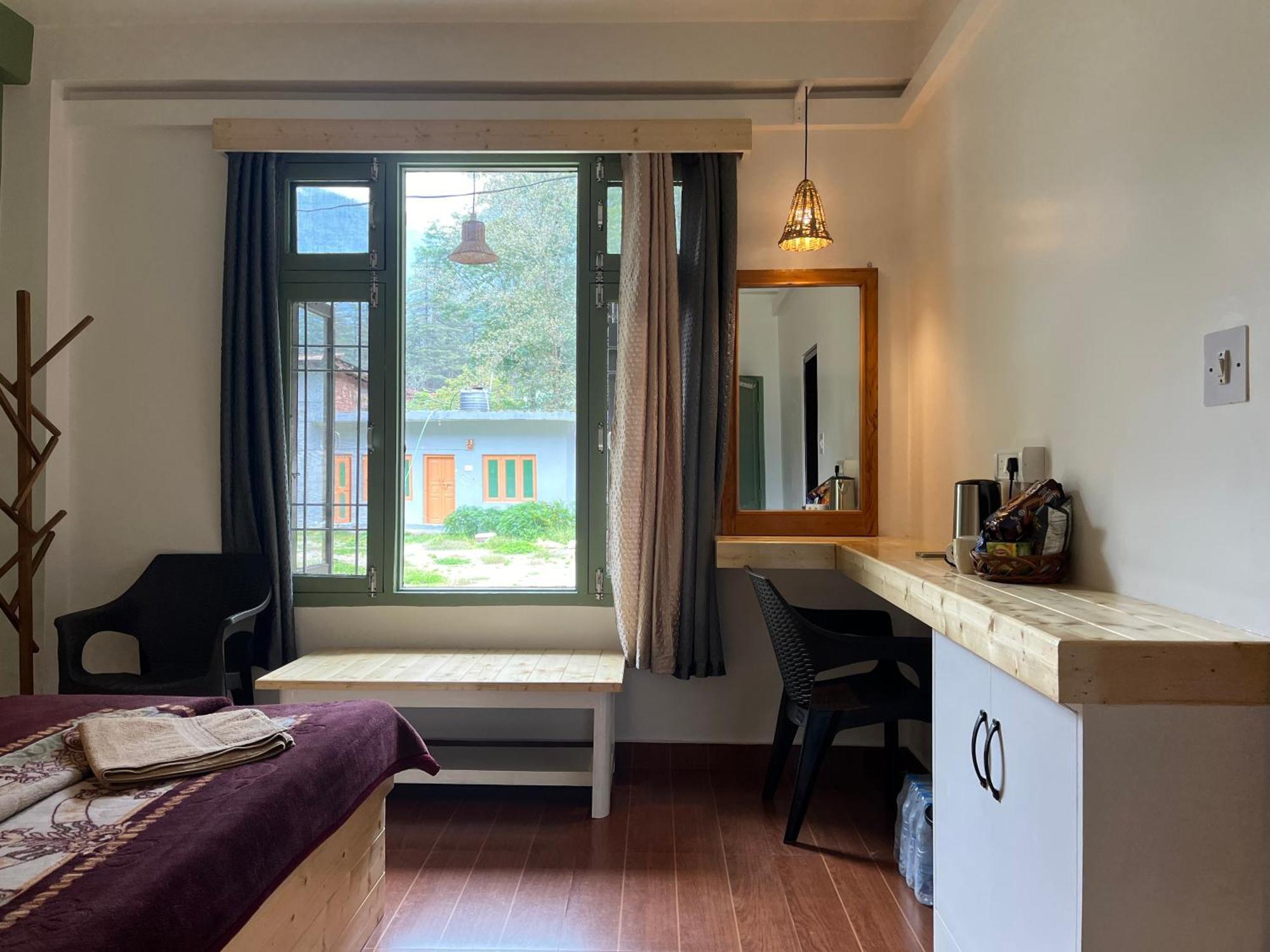 Hotel The Royal Orchard Kasol Zewnętrze zdjęcie