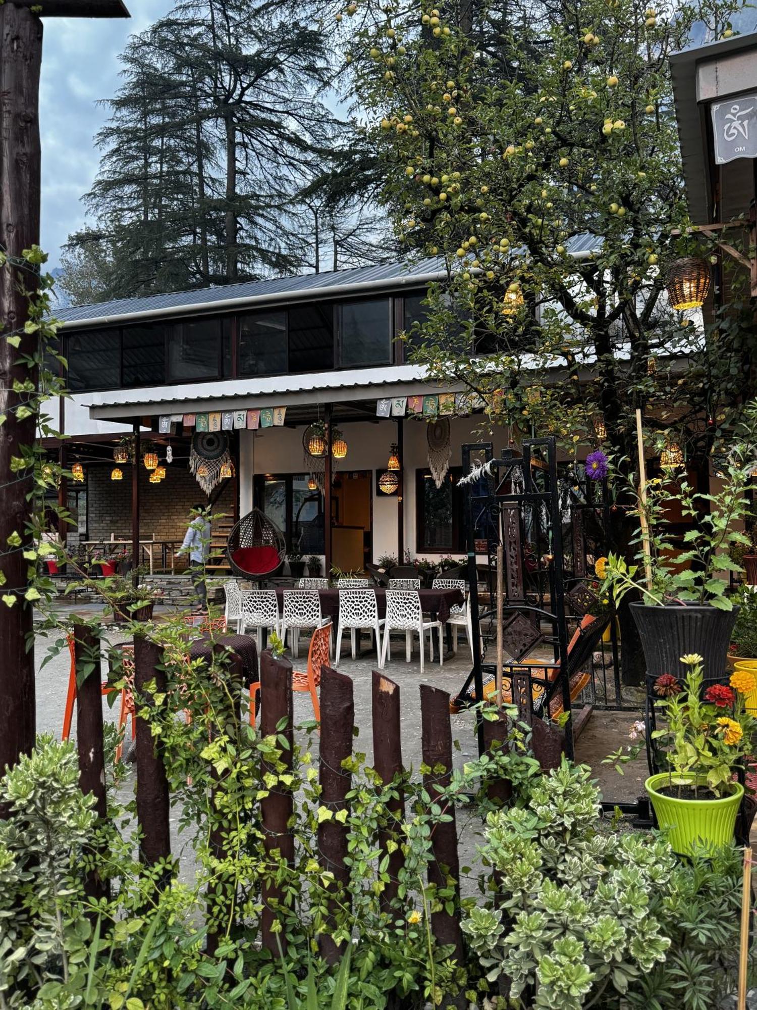 Hotel The Royal Orchard Kasol Zewnętrze zdjęcie