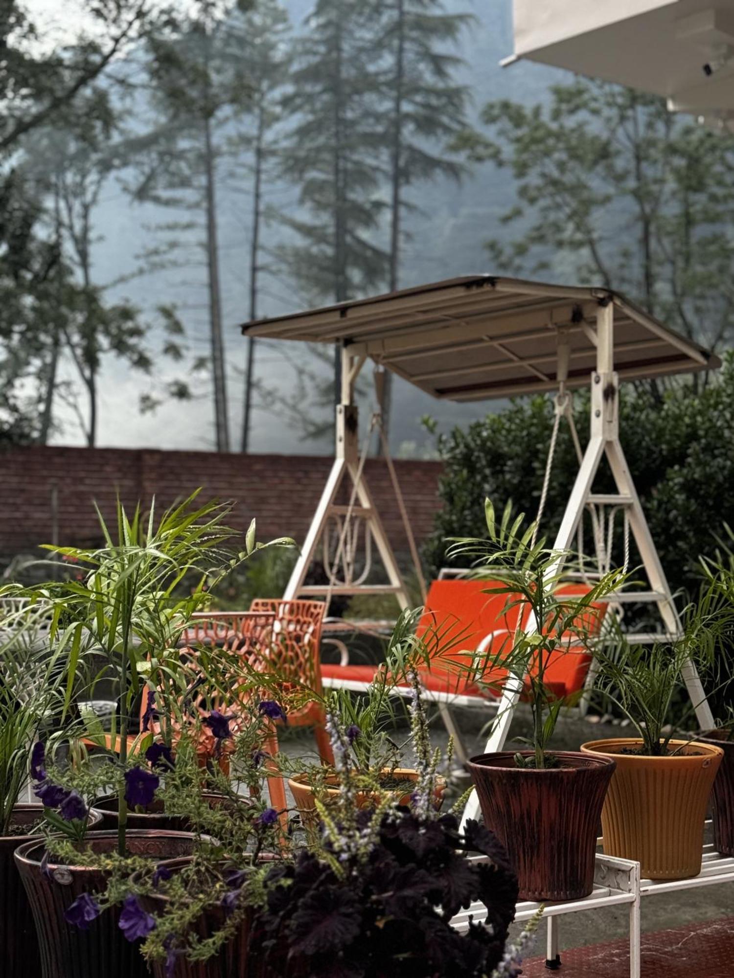 Hotel The Royal Orchard Kasol Zewnętrze zdjęcie